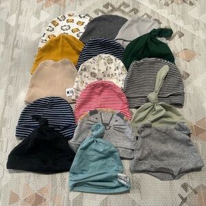 Assorted Kids Beanie Set